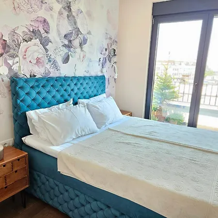 Sky Terrace Apartment Belgrade